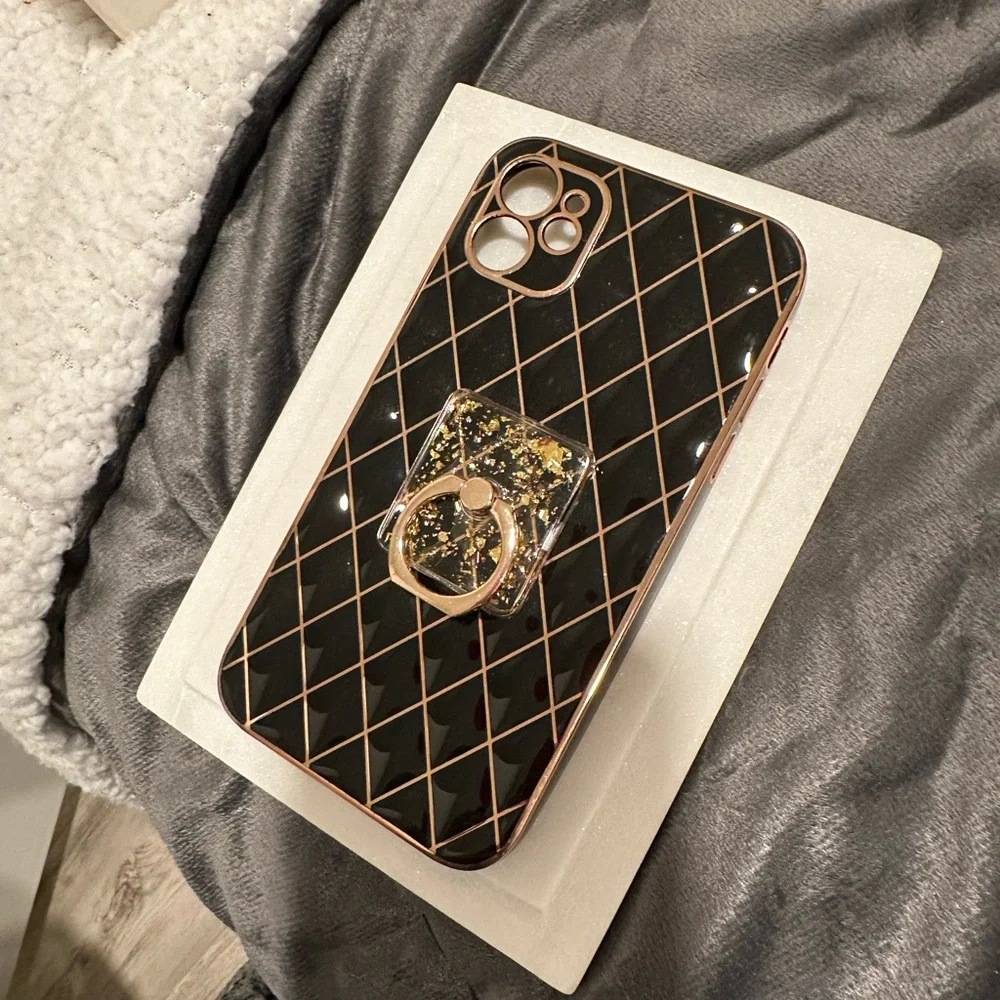 Beautiful Black and gold I phone 11 soft case